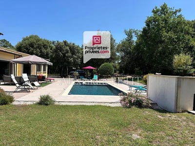 /international/fr/montauroux-provence-alpes-cote-d-azur-310101230655/