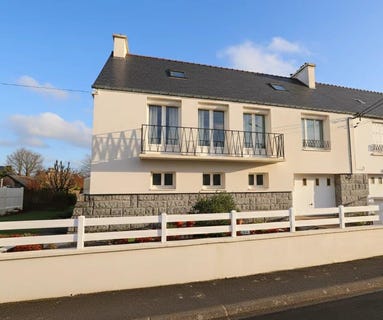 /international/fr/carhaix-plouguer-brittany-310105915288/