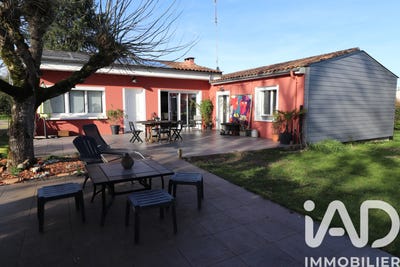 /international/fr/montguyon-charente-310106513173/