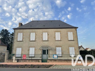 /international/fr/lapalisse-auvergne-310106108503/
