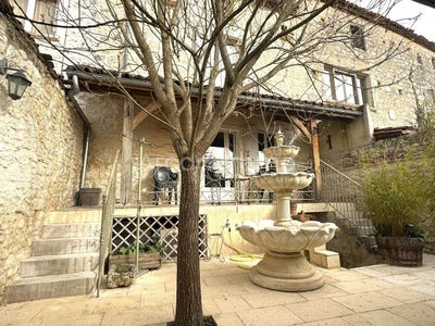 /international/fr/issigeac-aquitaine-310106484884/