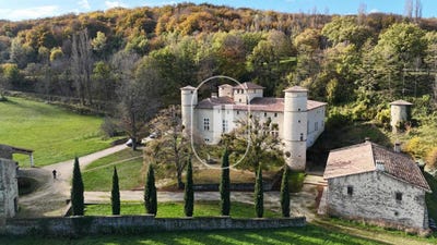/international/fr/le-poet-celard-rhone-310100085685/