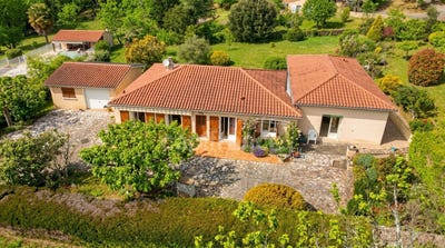 /international/fr/vitrac-aquitaine-310110206500/