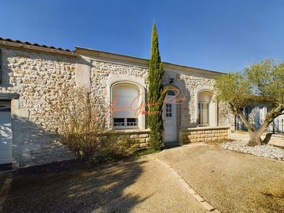 /international/fr/echillais-charente-310106488451/