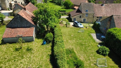 /international/fr/marcilly-les-buxy-burgundy-310108871254/