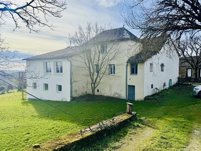 /international/fr/la-salvetat-peyrales-midi-pyrenees-310105823013/