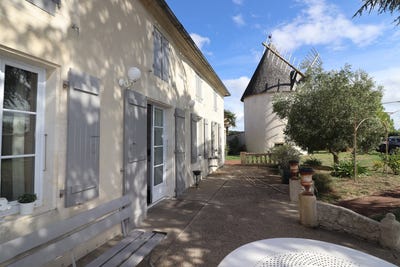 /international/fr/talmont-sur-gironde-charente-310107430987/