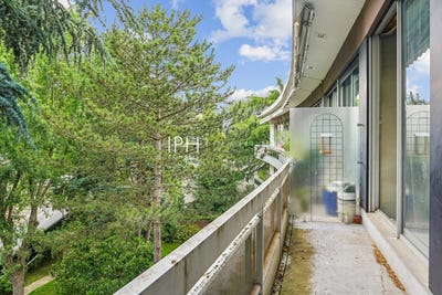 /international/fr/neuilly-sur-seine-ile-de-france-310108648216/