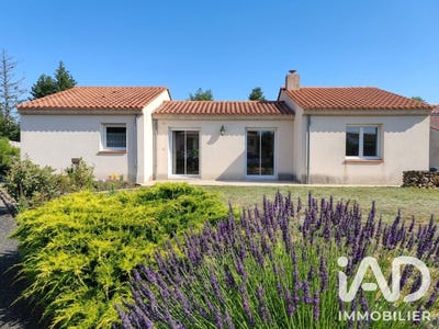 /international/fr/challans-pays-de-la-loire-310109044179/