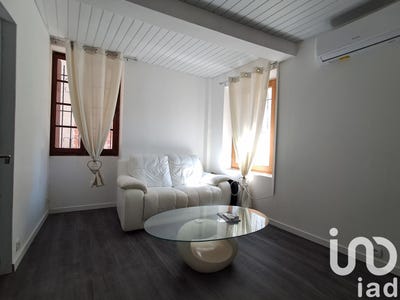 /international/fr/lezignan-corbieres-languedoc-roussillon-310100884538/