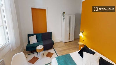 /international/fr/montpellier-languedoc-roussillon-310108560459/