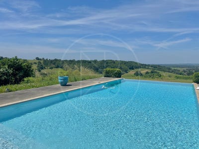 /international/fr/gensac-aquitaine-310106710368/