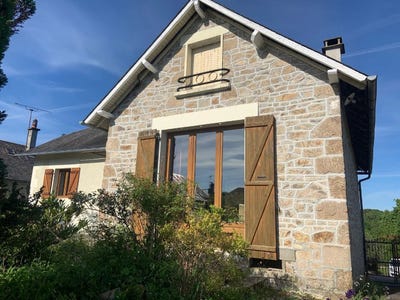 /international/fr/treignac-limousin-310101472191/