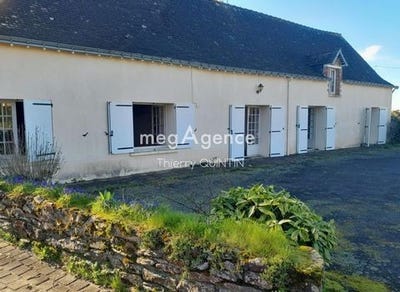 /international/fr/rouge-pays-de-la-loire-310106192579/