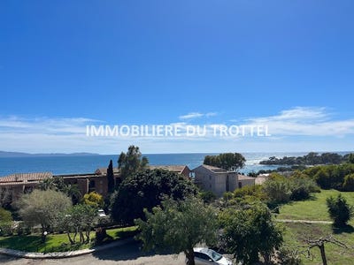 /international/fr/ajaccio-corsica-120091256775/
