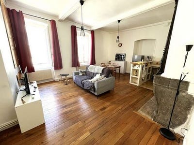 /international/fr/issoire-auvergne-310100580253/
