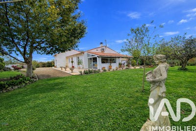 /international/fr/saint-andre-de-lidon-charente-310106575047/