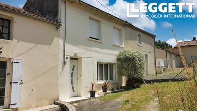 /international/fr/la-chataigneraie-pays-de-la-loire-310098221308/