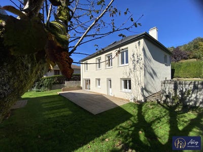 /international/fr/bort-les-orgues-limousin-310103181939/
