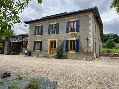 /international/fr/saint-gaudens-midi-pyrenees-310105350546/