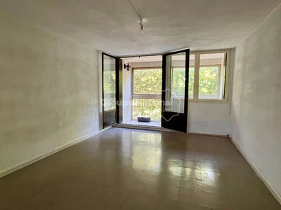 /international/fr/arles-languedoc-roussillon-310101019250/?lang=zh-tw