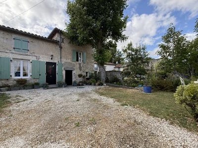 /international/fr/aigre-charente-310101378361/?lang=zh-cn