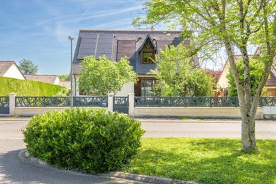 /international/fr/joue-les-tours-centre-val-de-loire-310108430809/