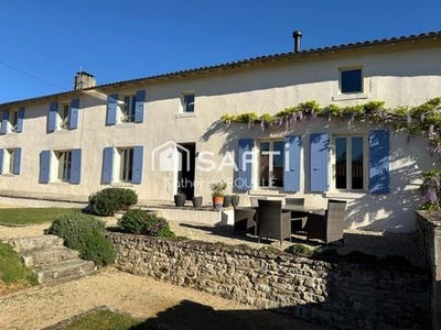 /international/fr/saint-christophe-sur-roc-charente-310107374509/?lang=pt