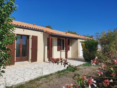/international/fr/semussac-charente-310110263090/
