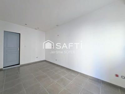 /international/fr/chateaurenard-provence-alpes-cote-d-azur-310100362216/