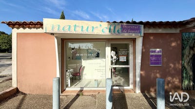 /international/fr/robion-provence-alpes-cote-d-azur-310107641626/