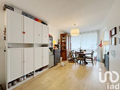 /international/fr/fontenay-le-fleury-ile-de-france-310098206019/