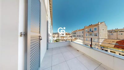 /international/fr/cannes-provence-alpes-cote-d-azur-310107045708/