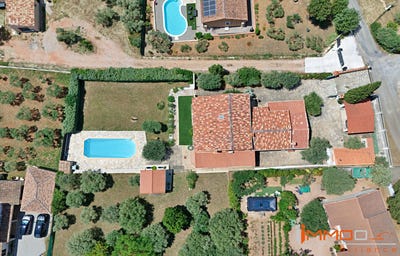 /international/fr/tavernes-provence-alpes-cote-d-azur-310098942973/