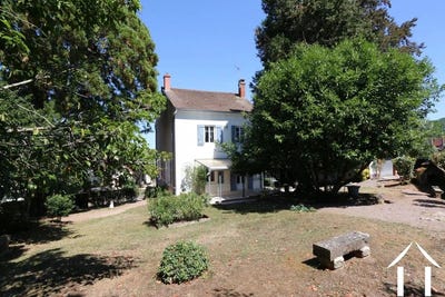 /international/fr/cheilly-les-maranges-burgundy-310105824604/