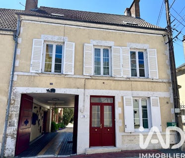 /international/fr/jargeau-centre-val-de-loire-310108619540/?lang=es