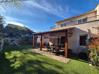 /international/fr/sainte-maxime-provence-alpes-cote-d-azur-310108460525/
