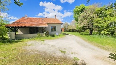 /international/fr/montpezat-de-quercy-midi-pyrenees-310107148676/