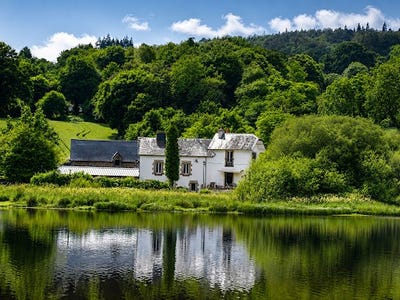 /international/fr/saint-aignan-brittany-310108697282/