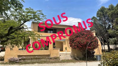 /international/fr/traverse-de-la-garriguette-rasteau-provence-alpes-cote-d-azur-120085359512/
