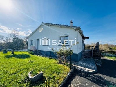 /international/fr/la-chapelle-saint-laurent-charente-310108216812/