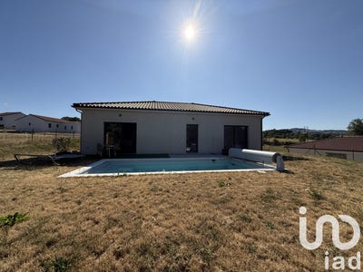 /international/fr/chaspuzac-auvergne-310100885901/