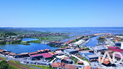 /international/fr/gujan-mestras-aquitaine-310108483582/