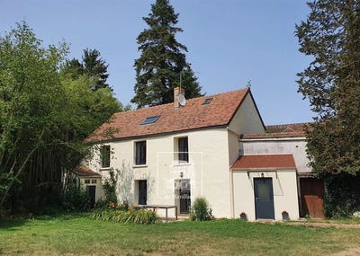 /international/fr/feucherolles-centre-val-de-loire-310102250729/