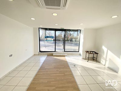 /international/fr/tours-centre-val-de-loire-310107234800/