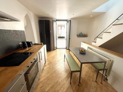 /international/fr/ceret-languedoc-roussillon-310107814999/