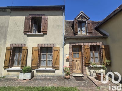/international/fr/val-au-perche-upper-normandy-310100670465/