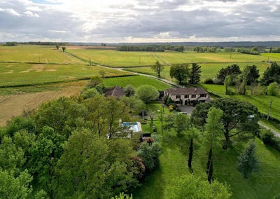 /international/fr/marciac-midi-pyrenees-310100712437/