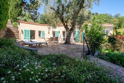 /international/fr/grasse-provence-alpes-cote-d-azur-310100431824/