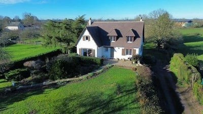 /international/fr/fresnay-sur-sarthe-pays-de-la-loire-120096354177/?lang=zh-tw